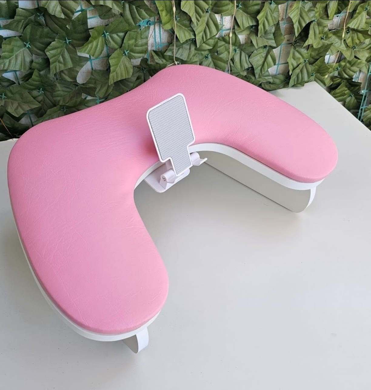 WhatsApp Image 2025-11-17 at 10.56.03 Apoya brazos rosado pastel - Imagen 1